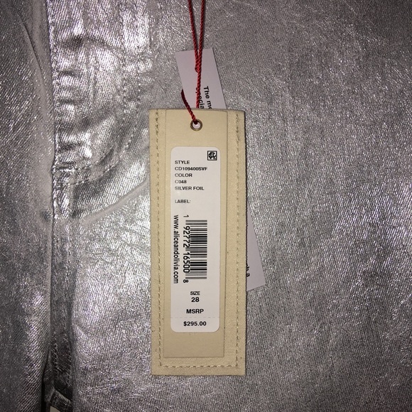 🌺SOLD🌺 Alice + Olivia Foil Metallic Good Jeans! - Picture 8 of 10